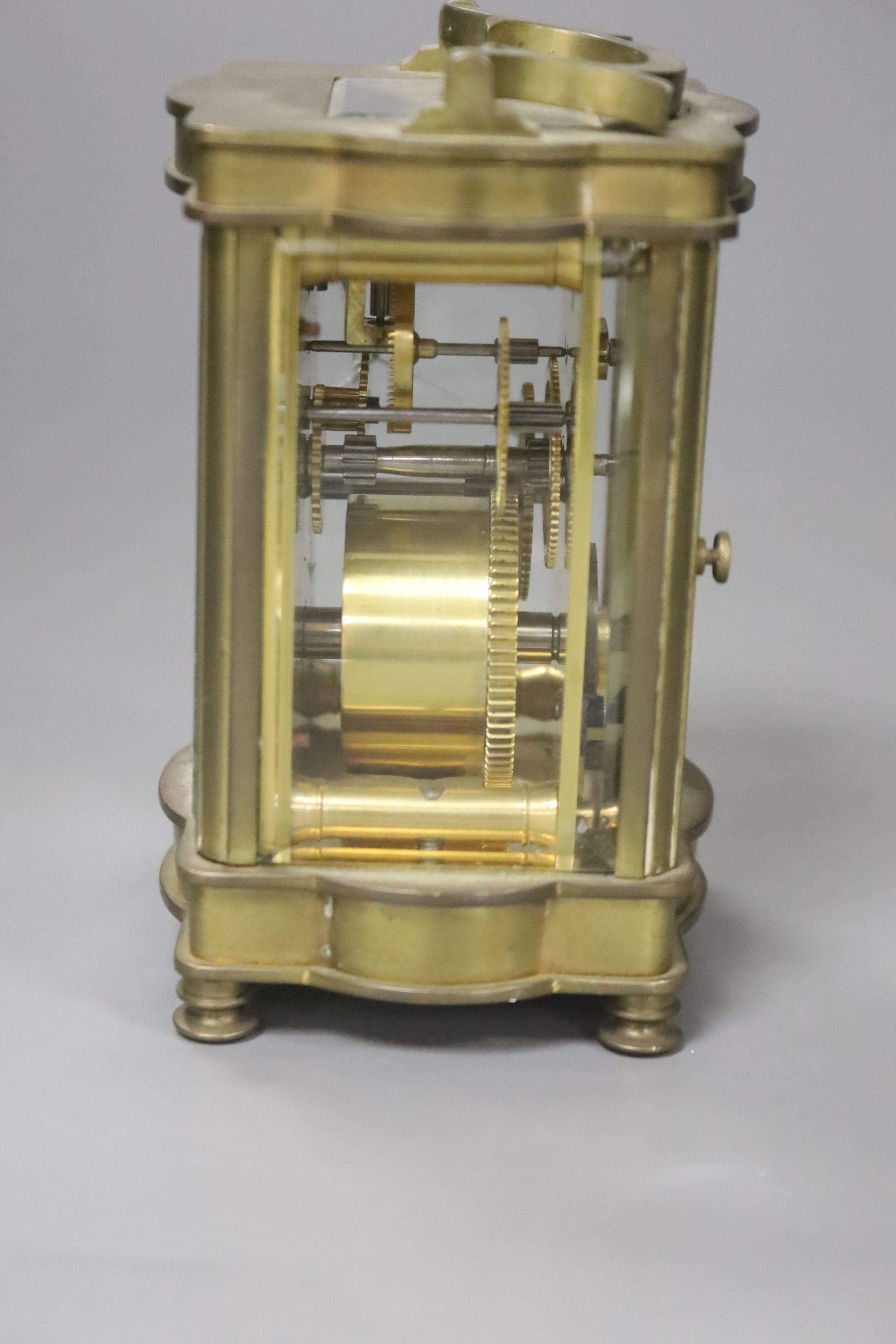 A brass carriage timepiece, height 10.5cm